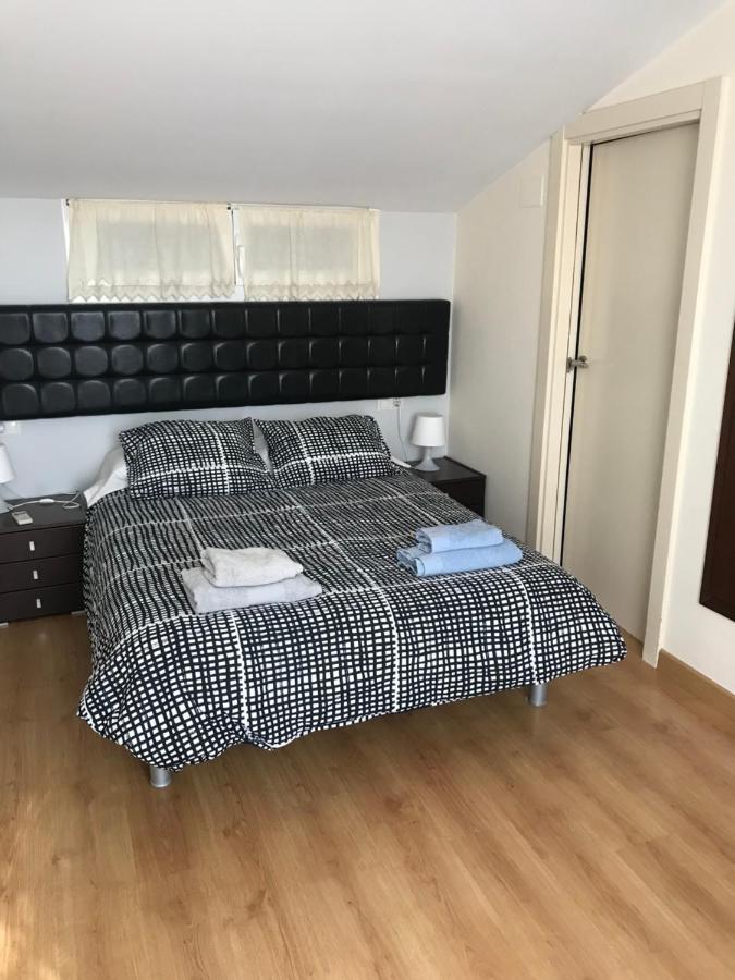 Apartament Catalunya, Centrico Y Con Parking Apartment L' Escala Bagian luar foto